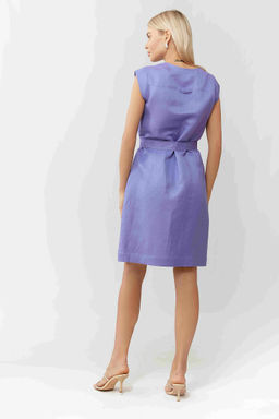 Женственное платье прямого силуэта из премиального костюмного льна нежно-лавандового цвета - Serginnetti фото 4