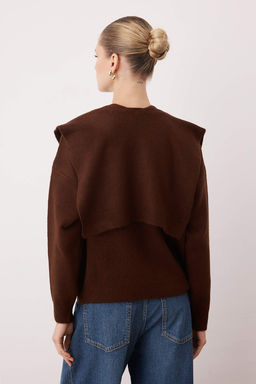 Ozel Koleksiyon Lacivert Yumusak Dokulu Genis Kal?p Sall? Triko Kazak TWOAW26KZ00166 - Trendyolmilla фото 16