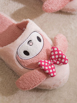 Kulak Detayl? Pel?? Kad?n Ev Terli?i