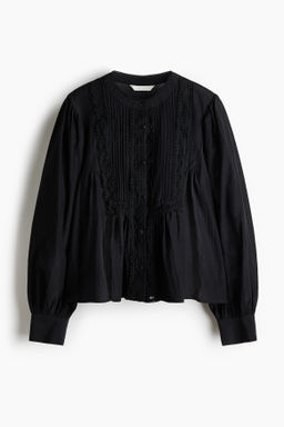 Blusa con jaretas