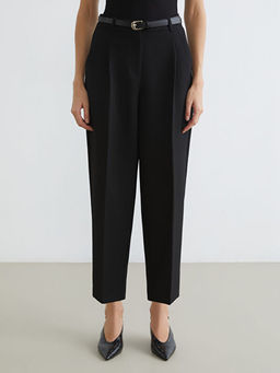 Beli Kemerli Pileli Kad?n Cigarette Pantolon