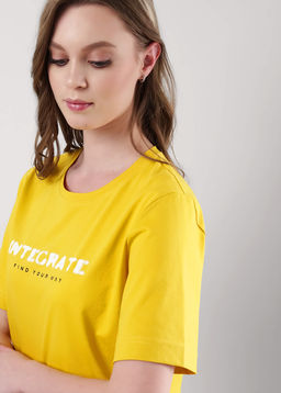 Футболка женская