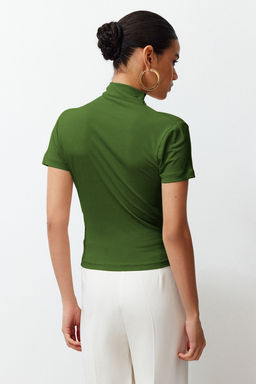 Yag Yesili Drape Detayl? Fitted/Vucuda Oturan K?sa Kollu Dik Yaka Esnek Orme Bluz TWOSS24BZ00426