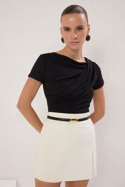 Siyah Buzgu/Drape Detayl? Fitted/Vucuda Oturan Orme Bluz TWOSS25BZ00278