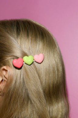 Заколка для волос зажим, арт. 71773 / 10 СЕРДЕЧКИ (в наборе: 1шт., 6,5 см, черный металл, полиэфирная смола, цвет: розовый, светло-зелёный, светло-розовый, подложка из мелованного картона + ПЭТ-пакет с европодвесом)