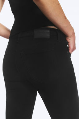 Vaqueros Luna de tiro bajo, skinny bootcut - H&m фото 6