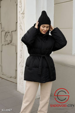 Тёплая зимняя куртка-пуховик с поясом и капюшоном