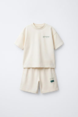 CONJUNTO CAMISETA Y BERMUDA INTERLOCK / Crudo