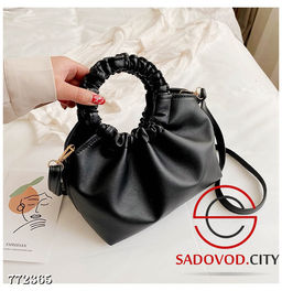 Женская маленькая однотонная сумка на плечо