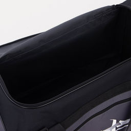 Сумка дорожная на молнии, 3 наружных кармана, длинный ремень, чёрная, серая