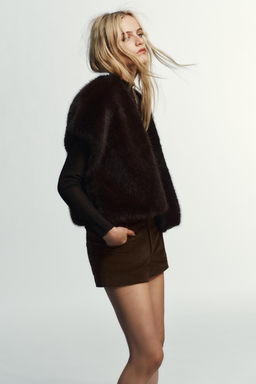 FAUX FUR GILET - Zara фото 3