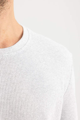 Базовая футболка узкого кроя с круглым вырезом и длинными рукавами - Defacto фото 5