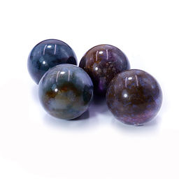 Шар Зеленая яшма привлекает изобилие и удачу, дарует успех