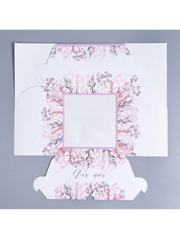 Цена за 5 шт. Коробка подарочная для 4 капкейков «Венок», 16×16×10 см, с окном