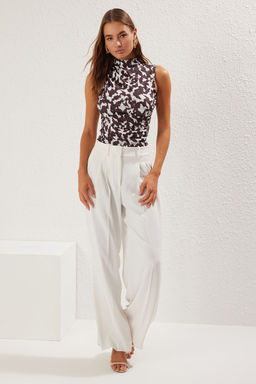 Cok Renkli Animal Bask?l? S?f?r Kol Buzgulu Vucuda Oturan Esnek Orme Bluz TWOSS24BZ00486