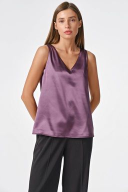 Топ атласный базовый под пиджак ежевичный