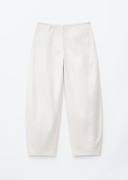 Pantalones en sarga de algod?n con perneras barril