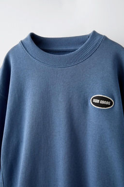 SWEATSHIRT WITH EMBROIDERED PATCH - Zara фото 10
