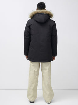 Парка мужская зимняя удлиненная с мехом черного цвета 606_1Ch - Mtforce фото 6