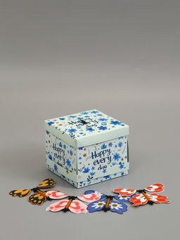 Коробка подарочная "Бабочки, Счастья" 14.5×14.5×12.7 см