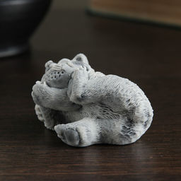 Фигурка «Медвежонок с рыбой», 6.5 см, МИКС