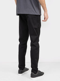 Мужские джинсы straight fit в черном цвете