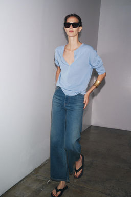 OVERSIZED PLAIN KNIT SWEATER