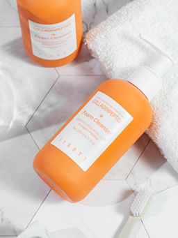 Jigott Очищающая пенка для лица с коллагеном и пептидами / Collagen + Peptide Foam Cleanser, 200 мл
