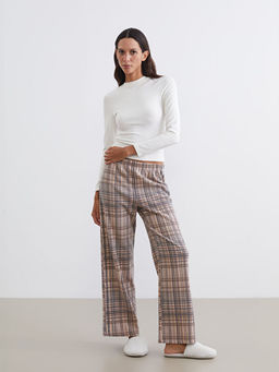 Beli Lastikli Ekose Kad?n Pijama Alt?