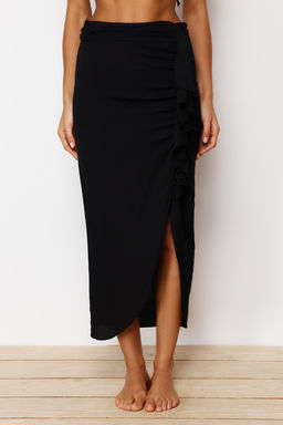 TRENDYOLMILLA Siyah Midi Dokuma Volanl? Plaj Etegi TBESS24ET00015