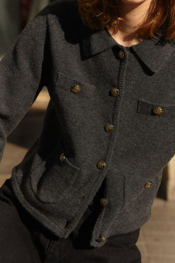 Cardigan con cuello camisero y bolsillos - H&m фото 2