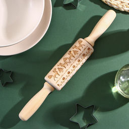 Скалка новогодняя Доляна, фигурная, 30?4 см, рабочая часть 11.5 см, вращающаяся