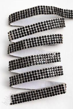 Стразовая лента самоклеящаяся 1 см*5 м (SF-7023) черный №2