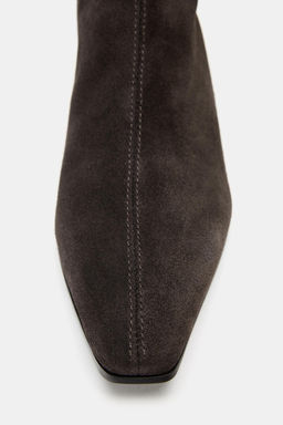 SPLIT SUEDE KITTEN HEEL ANKLE BOOTS - Zara фото 6