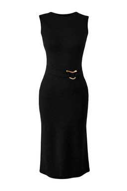 Siyah Bodycon Kolsuz Aksesuar Detayl? Midi Interlok Orme Elbise TWOSS26EL00016