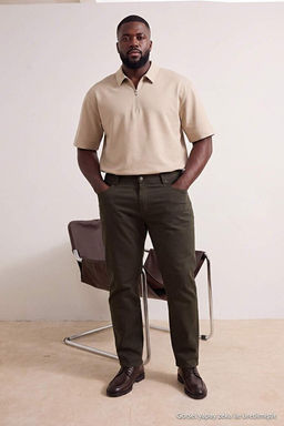 B_y_k Beden Haki Regular Fit Esnek Kuma_ Pantolon TMNSS26AR00005