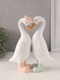 Фигурка полистоун «Утки в резиновых сапогах», 18.5×7.5×21.5 см