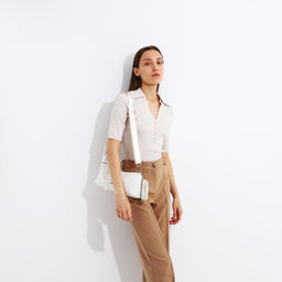 Сумка женская кросс-боди на молнии, 31×7×13 см, белая