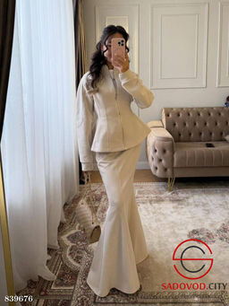 Костюм женский нарядный