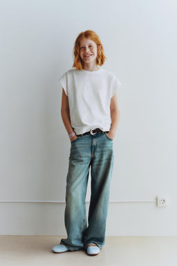 PLAIN T-SHIRT WITH TAB DETAIL - Zara фото 7