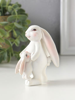 Фигурка полистоун «Заяц с зайчонком - возьми на ручки», 6.5×4×8.5 см