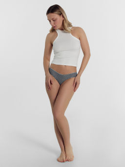 Цена за 2 штуки! Трусы женские слипы белые в черную клеточку черная клеточка на белом 412404 - Mark formelle фото 4