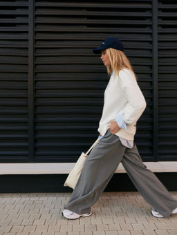 Свитшот Atletic Studio свободного силуэта - NEVERLATE фото 6