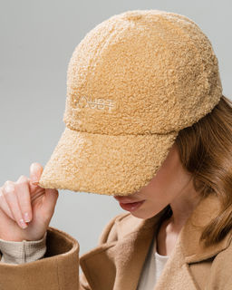 Кепка из эко меха - Sahar art lab фото 2