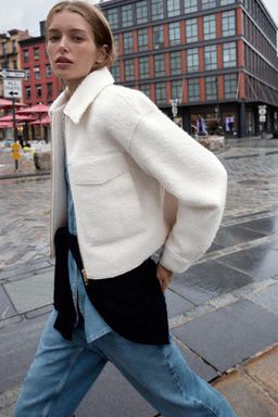 BOUCL_ JACKET WITH PATCH POCKETS - Zara фото 2