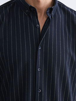 Slim Fit ?izgili Erkek G?mlek