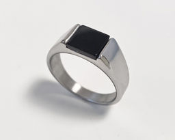 Мужское кольцо из стали
