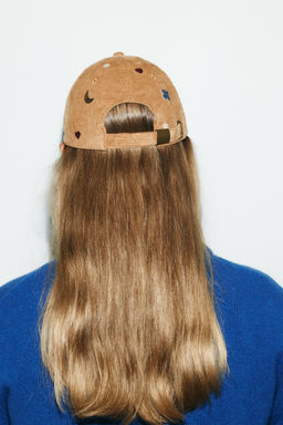 CORDUROY CAP WITH BIRDS AND MOONS EMBROIDERY - Zara фото 2