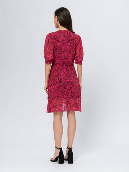 Платье цвета фуксии длины мини с принтом - 1001dress фото 3
