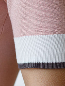 Джемпер с V-вырезом с коротким рукавом из вискозы